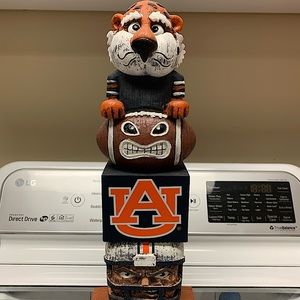Auburn Tigers Football Statue